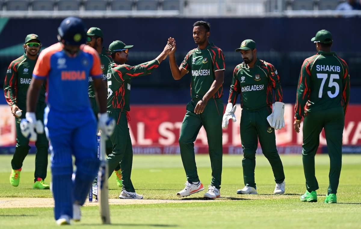 শক্তিশালী বাংলাদেশকে চ্যালেঞ্জিং রানের টার্গেট দিল ভারত 