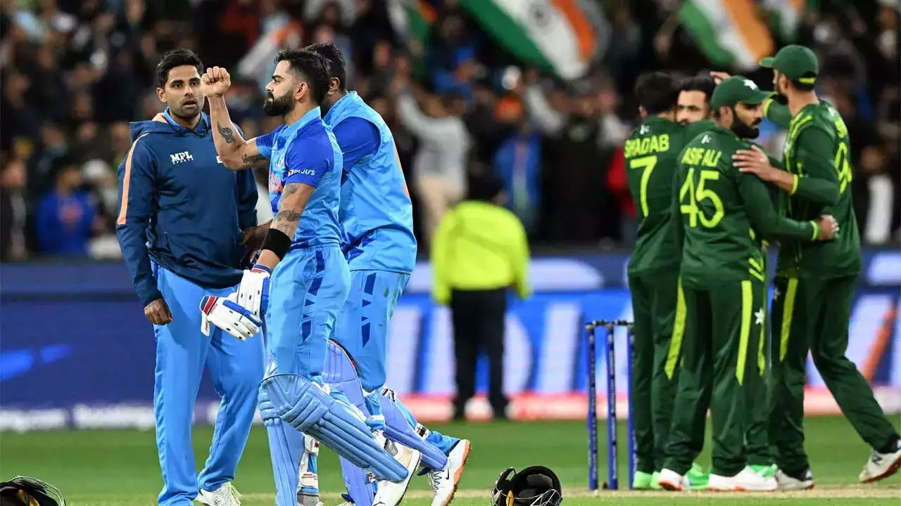 বিশ্বকাপে ভারতকে হারাতে কঠিন পরিকল্পনায় বাবর আজম 