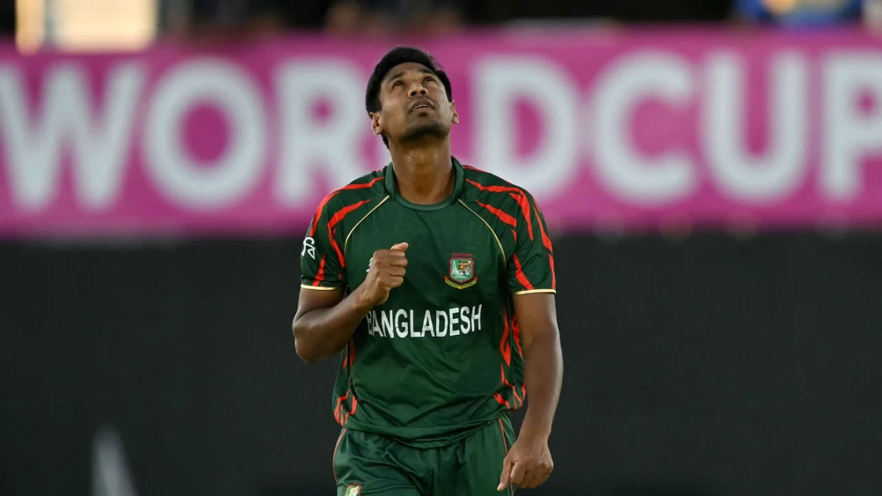 চলমান বিশ্বকাপে সবার সেরা মুস্তাফিজ