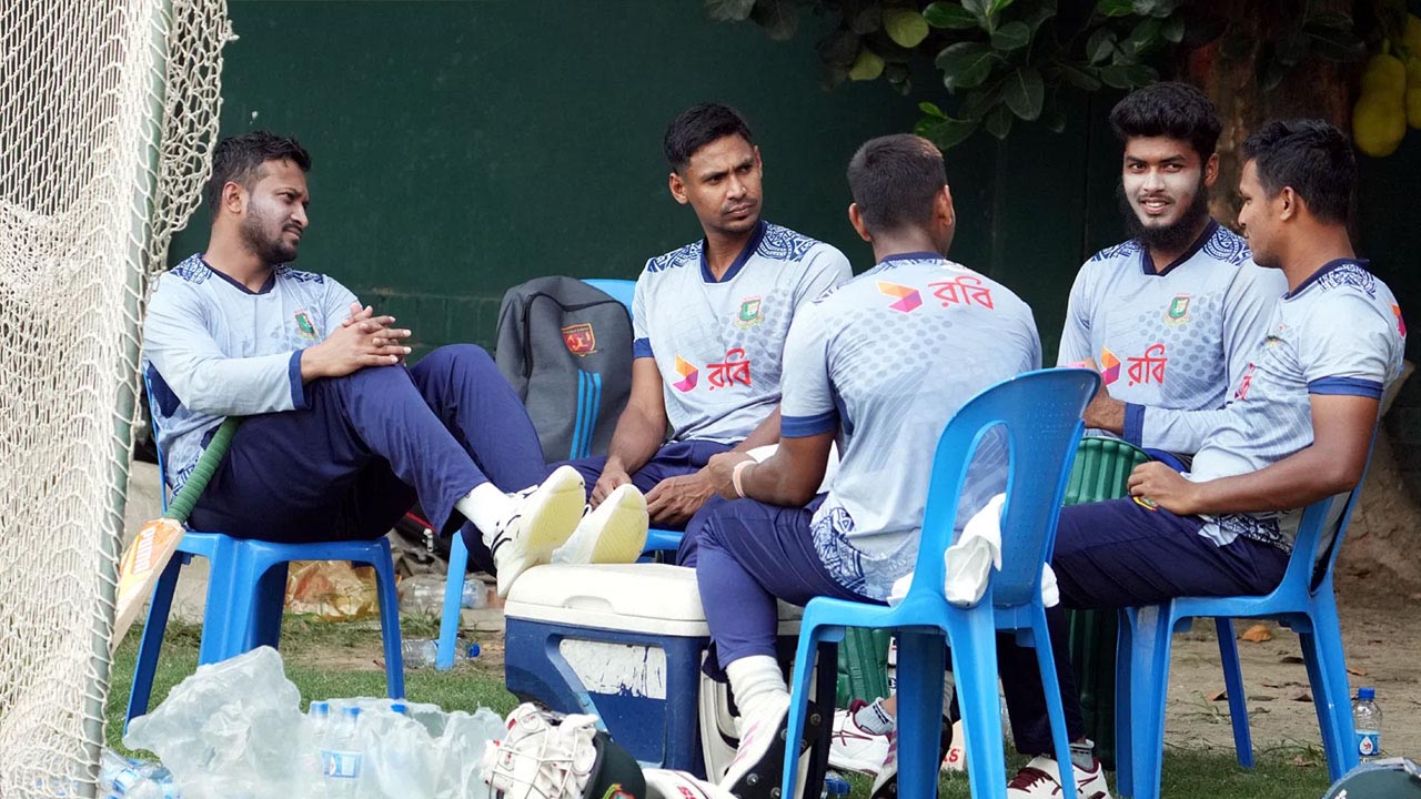ব্যর্থ বিশ্বকাপ শেষে দেশের ক্রিকেট নয়, যে কারনে বিদেশি লিগ খেলতে যাচ্ছেন সাকিব-মুস্তাফিজরা