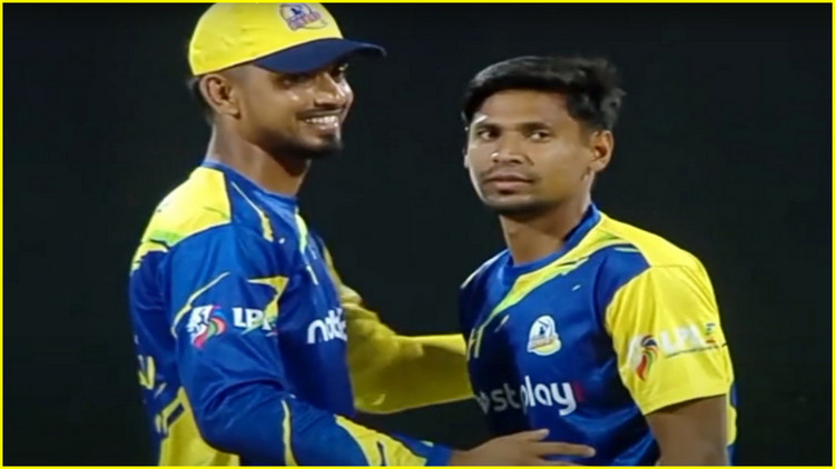 আজ মুস্তাফিজের দারুণ বোলিংয়েও পরও ব্যার্থ ডাম্বুলা