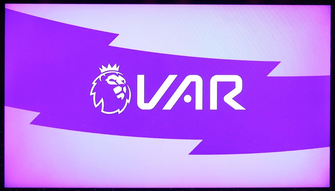 VAR নিয়ে ভবিষৎ বাণী জানালো: ডাচ কোচ কুমান
