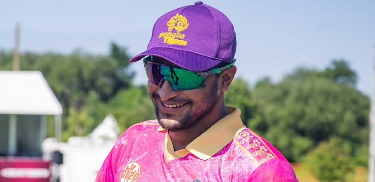 নিশ্চিত হারা ম্যাচ জিতিয়ে দিলেন অধিনায়ক সাকিব
