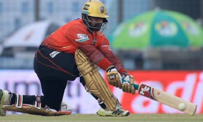 ৫ বছরের জন্য নিষিদ্ধ হলেন বিপিএল মাতানো তারকা ক্রিকেটার
