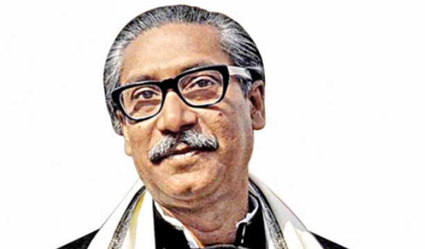 জাতির পিতার ছবি অবমাননা করায় বৈষম্য বিরোধী ছাত্রদের কঠিন হুশিয়ারী সংকেত দিলেন শেখ হাসিনা
