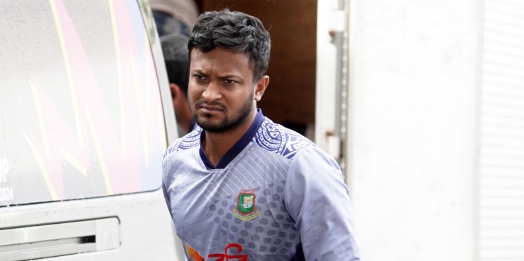 আগামিকাল পাকিস্তানের বিপক্ষে দল ঘোষণা করবে নতুন ক্রিড়া উপদেষ্টা, সাকিবের খেলা নিয়ে রয়েছে শংকা
