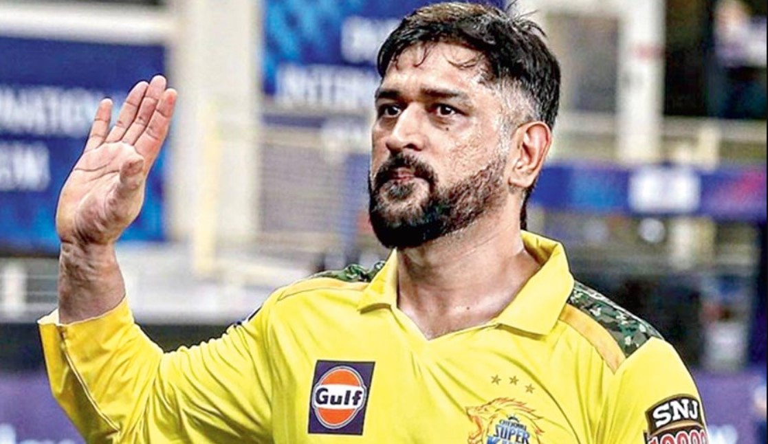 ১ টা শর্তে ২০২৫ আইপিএলে চেন্নাইয়ের হয়ে খেলতে পারবেন ধোনি
