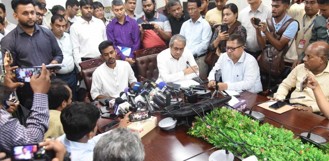 এবার পাপনের পদত্যাগ নিয়ে স্ট্রেট সিদ্ধান্ত জানালেন ক্রীড়া উপদেষ্টা
