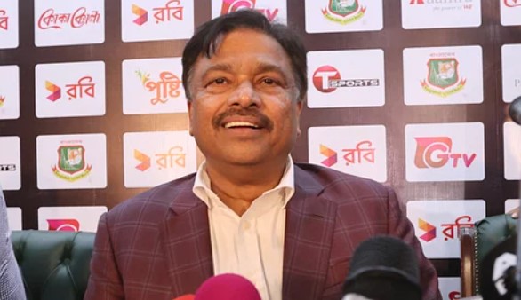 যেসব পরিচালকদের ভোটে বিসিবি সভাপতি হলেন ফারুক আহমেদ
