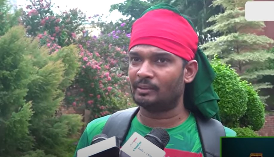 দারোয়ান দিয়ে শোয়েবকে বের করে দিয়েছিলেন বিসিবির পরিচালক, তার নামে শ্লোগান না দেয়ায় হয়রানি