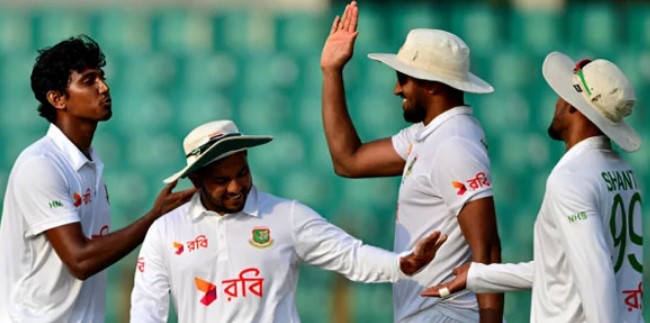 শেষ হলো পাকিস্তানের ২য় ইনিংস, বাংলাদেশকে যত রানের টার্গেট দিল পাকিস্তান, দেখেনিন সর্বশেষ স্কোর
