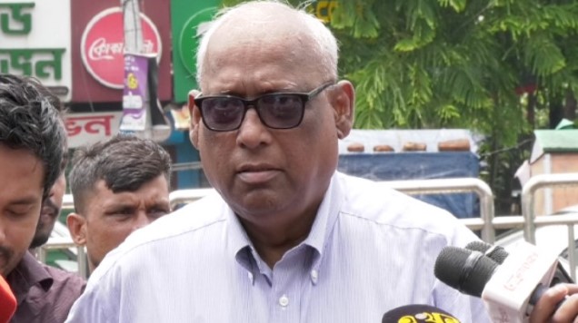 খোলস ছেড়ে বেরিয়ে আসা মিরাজকে নিয়ে যে মন্তব্য করলেন নির্বাচক নাজমুল আবেদিন ফাহিম

