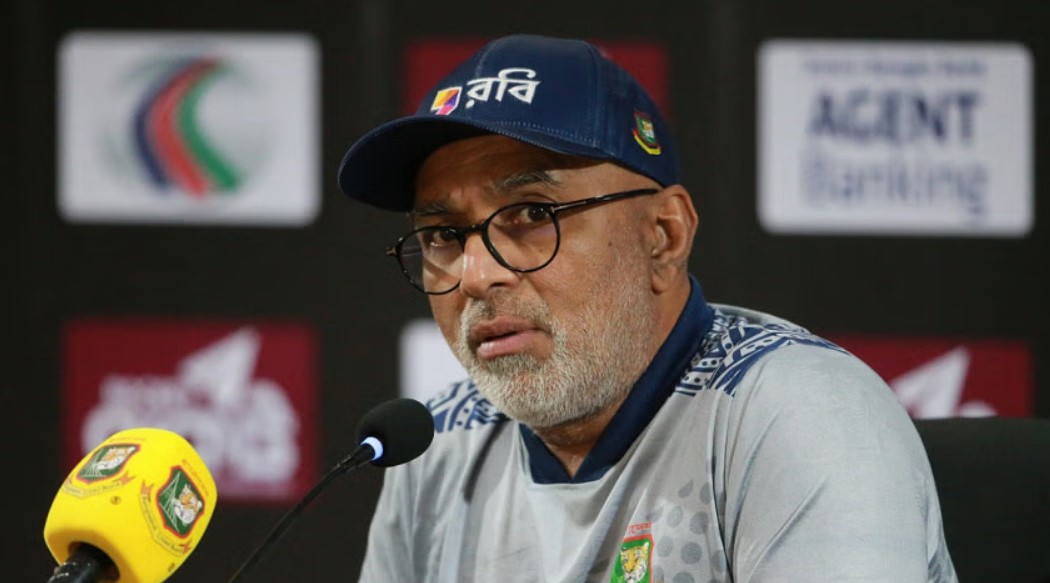 পাকিস্তানের বিপক্ষে ২য় টেস্টেই হাথুরুসিংহে শেষ টেস্ট, নতুন কোচের দায়িত্বে যিনি থাকবেন