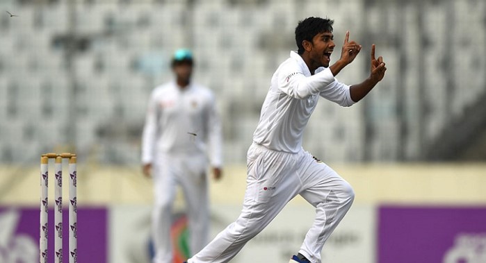 সিরিজসেরার পুরস্কার যাকে দেওয়ার ঘোষণা দিলেন মেহেদি হাসান মিরাজ
