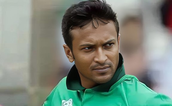 যে কয় ম্যাচের জন্য  ইংল্যান্ড খেলতে যাচ্ছেন সাকিব