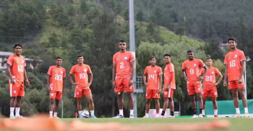 বাংলাদেশ-ভুটানের হাইভোল্টেজ ম্যাচ দেখবেন যেভাবে
