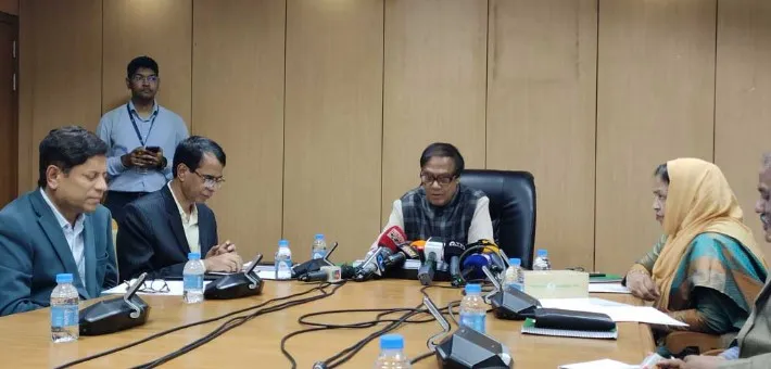 ১০টি ব্যাংক দেউলিয়া হওয়ার পথে, কোনো ব্যাংক দেউলিয়া হলে কত টাকা ফেরত পাবে গ্রাহক, যা বলল গভর্নর
