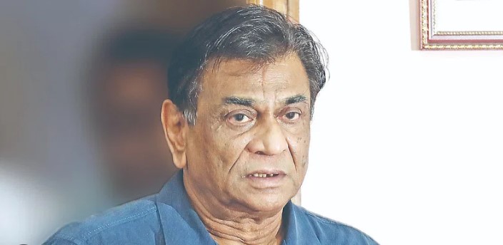 হঠাৎ বাফুফে নির্বাচন থেকে সরে দাঁড়ালেন সালাউদ্দিন
