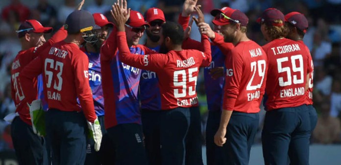 বাটলার বাদ, চমক দিয়ে ইংল্যান্ডের নতুন অধিনায়কের নাম ঘোষণা

