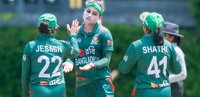 ম্যাচ হারের কারণ হিসেবে যাদেরকে দোষ দিলেন বাংলাদেশের অধিনায়ক
