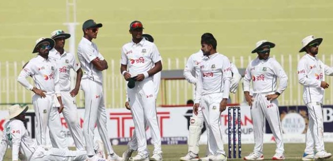 ৬ স্পেশাল ব্যাটার, ৩ ফাস্ট বোলার ও ২ স্পিনার নিয়ে ভারতের বিপক্ষে প্রথম টেস্টের বাংলাদেশের একাদশ ঘোষণা
