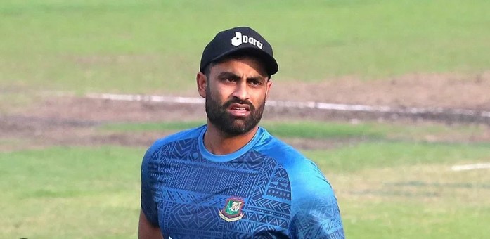 অবশেষে অভিষেক হলো তামিম ইকবালের
