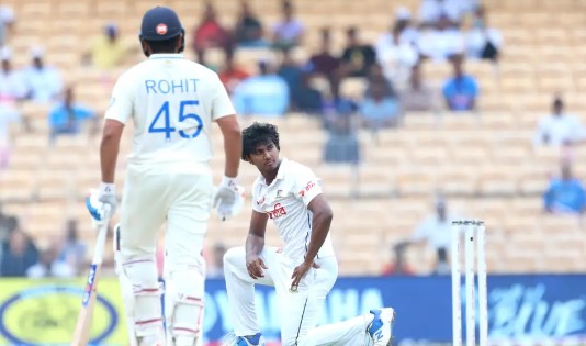 আউট, আউট, আউট, হাসানের বোলিং তোপে দিশেহারা ভারত, দেখেনিন সর্বশেষ স্কোর
