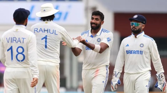 হঠাৎ বন্ধ হয়ে গেল বাংলাদেশ-ভারত টেস্ট ম্যাচের ৩য় দিনের খেলা
