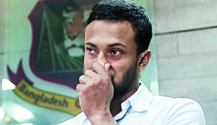 যে কারণে হঠাৎ অবসরের ঘোষণা দিলেন সাকিব আল হাসান
