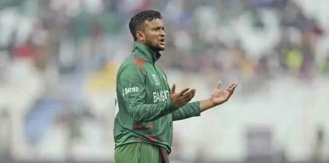 বিদায় বেলায় ভক্তদের উদ্দেশ্যে অবিশ্বাস্য মন্তব্য করলেন, যা শুনে সারাদেশে উঠলো আলোচনার ঝড়
