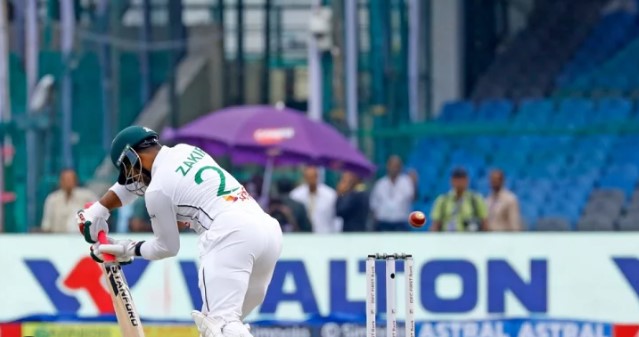এই মাত্র শেষ হলো বাংলাদেশ-ভারতের ৩য় দিনের খেলা, দেখেনিন ফলাফল
