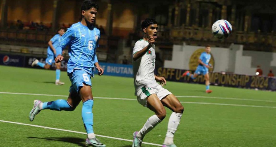 শেষ হলো বাংলাদেশ-ভারত ফাইনালে প্রথমার্ধের খেলা শেষ, দেখেনিন ফলাফল
