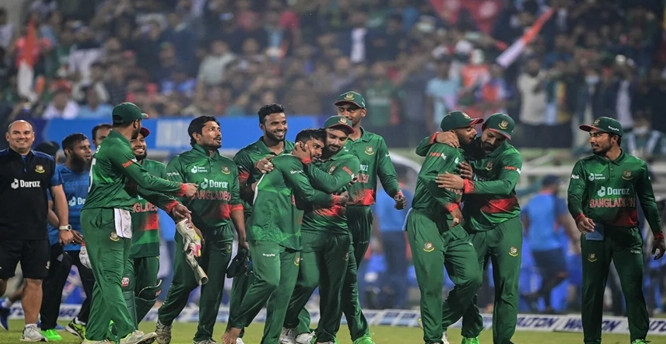 ব্রেকিং নিউজ : অবসরের পর আবারও রাজার মুকুট নিয়েই দলে ফিরছেন টাইগার ক্রিকেটার