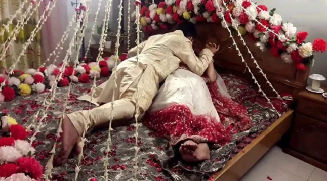 বাসর রাত উপভোগ করতে যা যা করবেন