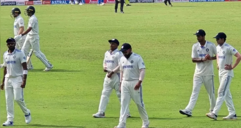 ১৬ কলা পূর্ণ করে ভারতীয় ক্রিকেট দল খতম, টাটা, বাইবাই