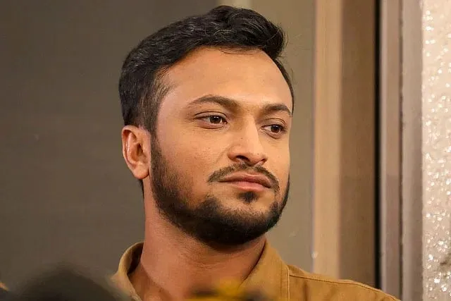 চরম দু:সংবাদ : পরিক্ষা দিতে হবে সাকিব আল হাসানকে