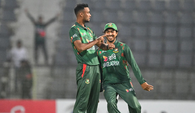 ৭ উইকেট তুলে নিলো বাংলাদেশ,৪৩ ওভার শেষে আফগানিস্থানের সংগ্রহ