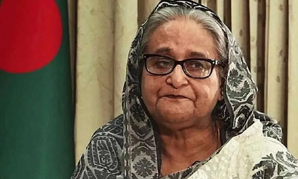 যে কারনে শেখ হাসিনার বিরুদ্ধে মা*ম*লা করলেন যুবলীগকর্মী