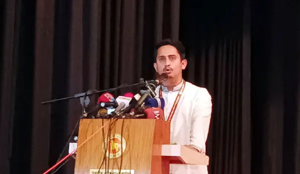হুট করেই ভারতকে বার্তা দিলেন সারজিস আলম