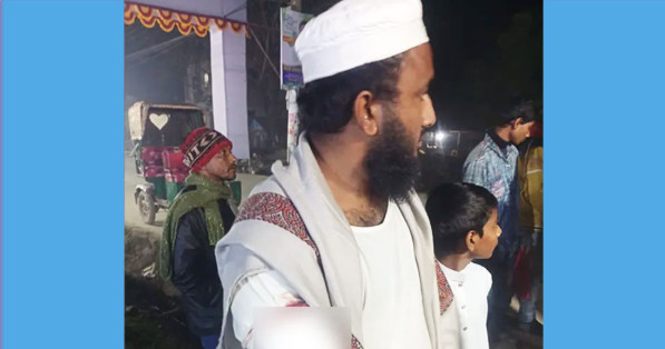 থ ম থ মে পরিস্থিতি : মাহফিল চলাকালে হঠাৎ গু লি, আহত...........