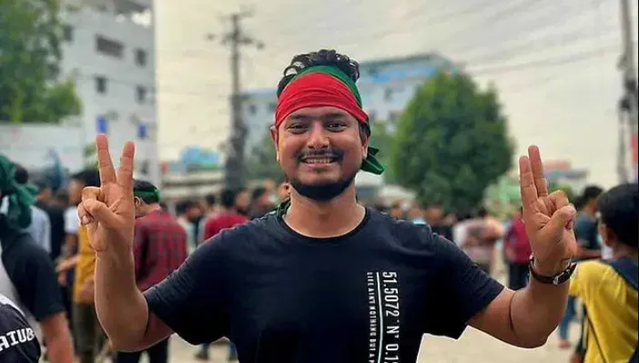 ছাত্রাবাসে সংঘর্ষ : প্রেমঘটিত দ্বন্দ্বে আহত ছাত্র সমন্বয়ক