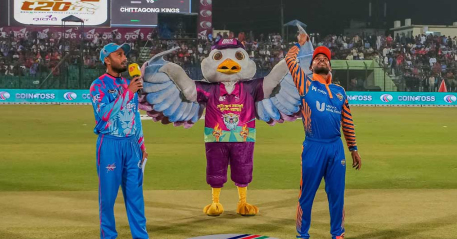 ফাইনালে ওঠার লড়াইয়ে মুখোমুখি খুলনা টাইগার্স ও চিটাগং কিংস