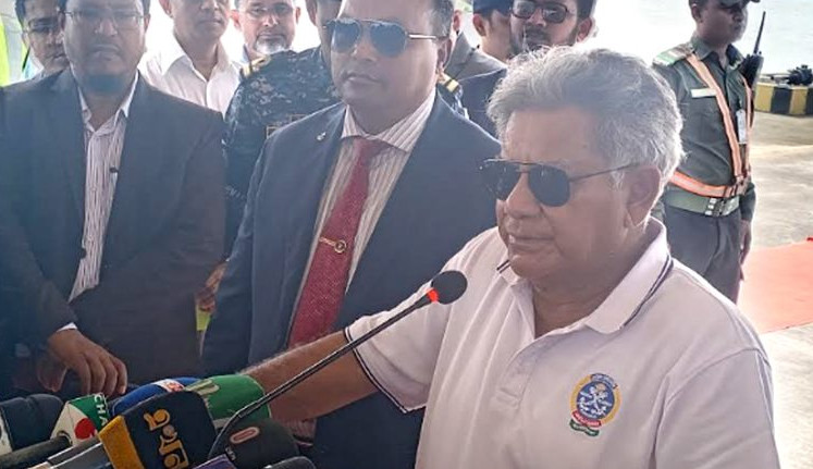৮টি স্থলবন্দর বন্ধের সিদ্ধান্ত: নৌ উপদেষ্টার ঘোষণা