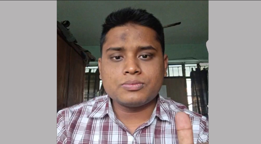 ধানমন্ডির ৩২ নম্বরের বাড়ি নিয়ে ফেসবুক লাইভ করলেন হাসনাত আবদুল্লাহ