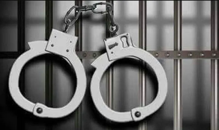 আ.লীগের আরও ১৬ নেতাকর্মী গ্রেপ্তার