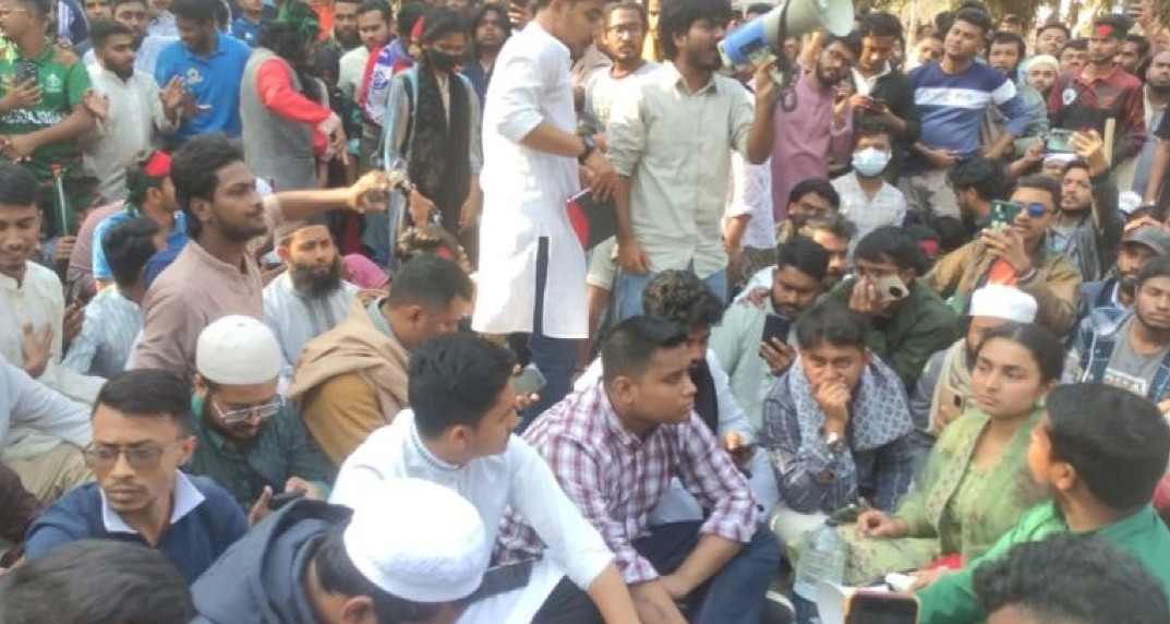 উত্তাল গাজীপুর, এবার যোগ দিয়েছেন সারজিস-হাসনাত