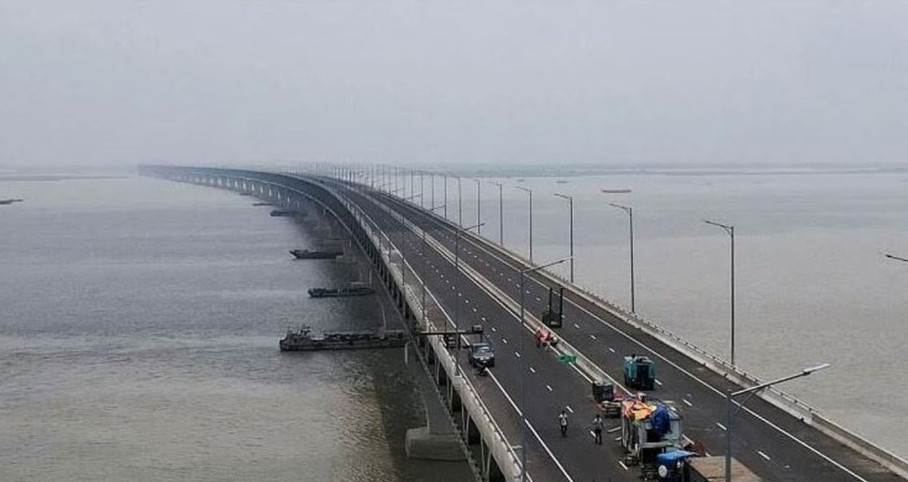 আজ থেকে যমুনা সেতুতে চলবে না ট্রেন