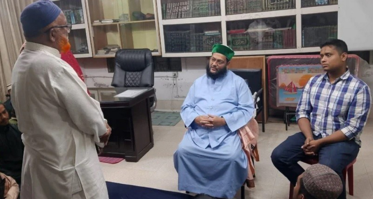 হঠাৎ মধ্যরাতে হাসনাত আব্দুল্লাহ ও আব্বাসীর বৈঠক