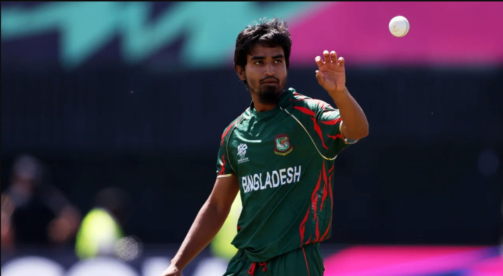 আবারও উইকেট নিলেন সাকিব, দেখেনিন সর্বশেষ স্কোর