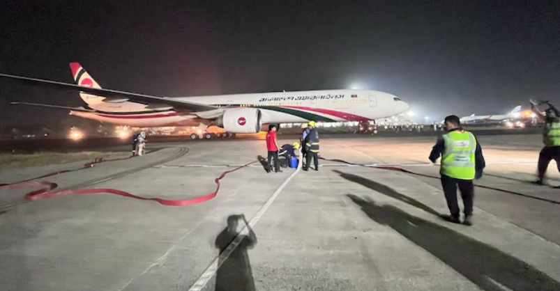 ভারতে বাংলাদেশ বিমানের ফ্লাইটের জরুরি অবতরণ, যাত্রীরা নিরাপদে